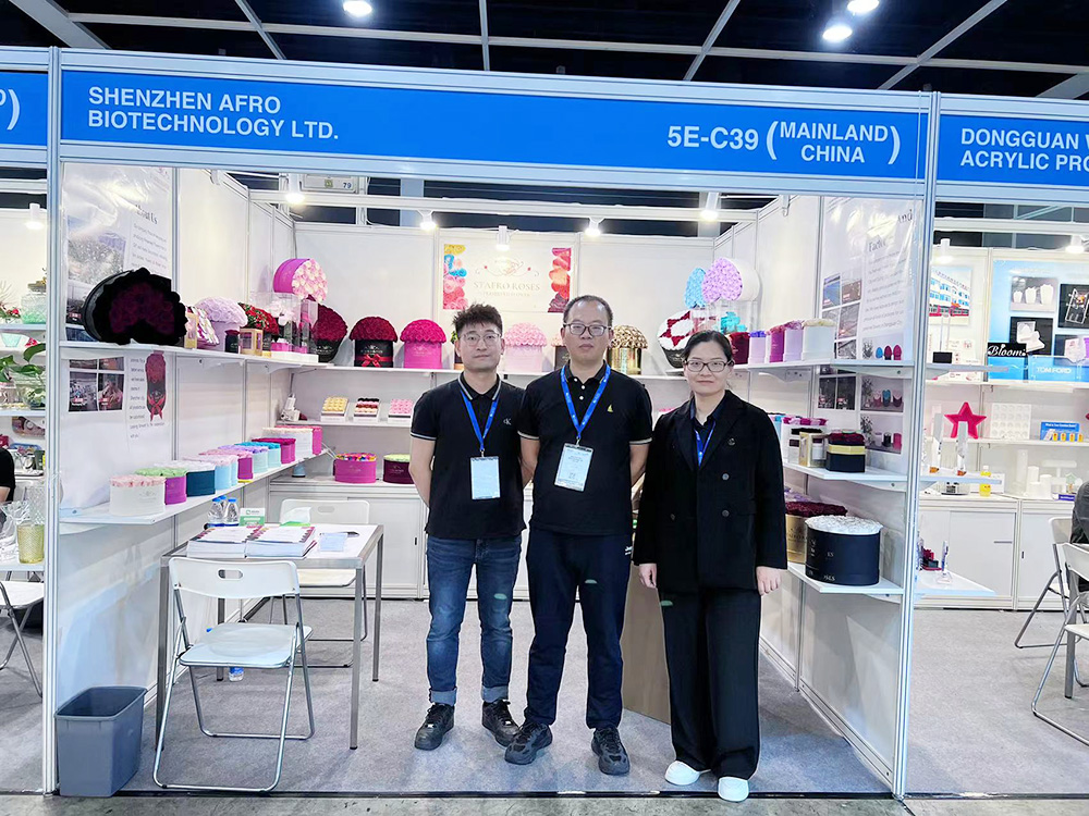 Singura companie de flori eterne din 2023 HK Mega show (1)